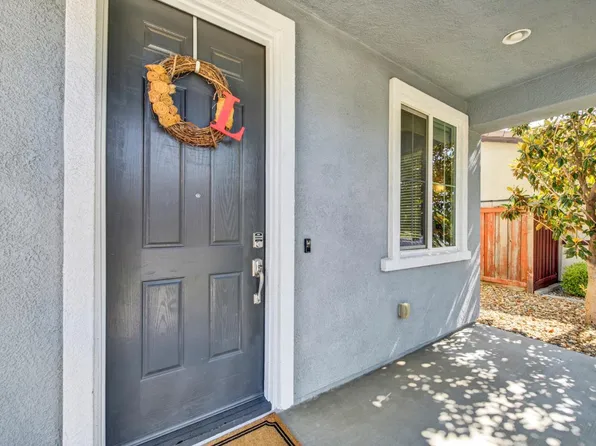 2282 Newcastle Drive, Vacaville, CA 95687