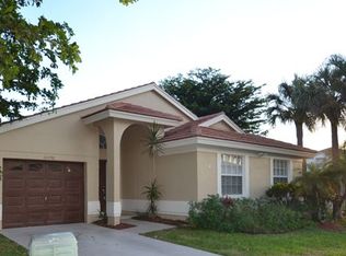 10792 Lake Oak Way, Boca Raton, FL 33498