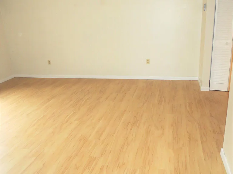 6350 Forward Ave #16 — Photo 48