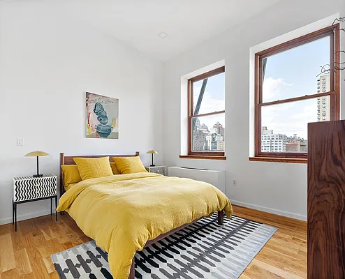 Rented by Compass | media 9