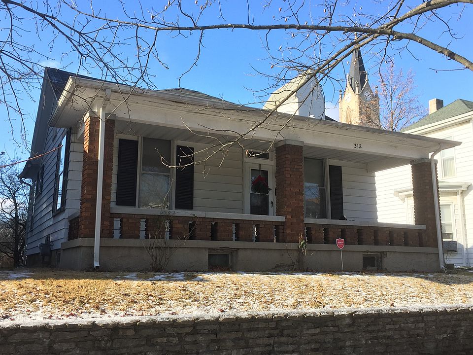 1st image of 312 S 6th St