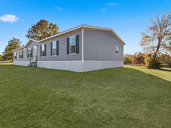 2nd image of 160 Oak Grove Rd