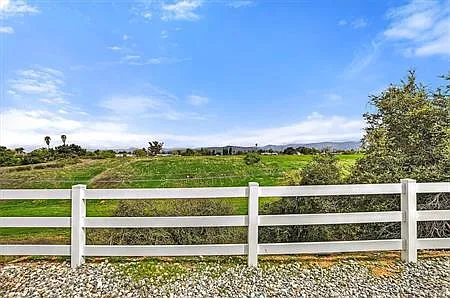 1134 Villa Calimesa Ln — Photo 22