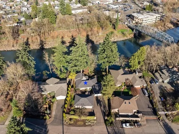 15741 Washington St, Oregon City, OR 97045