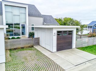 41 Windward Way, Ottawa, IL 61350