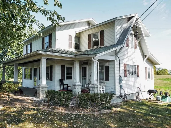 1122 Gravel Hill Rd, Grantville, PA 17028
