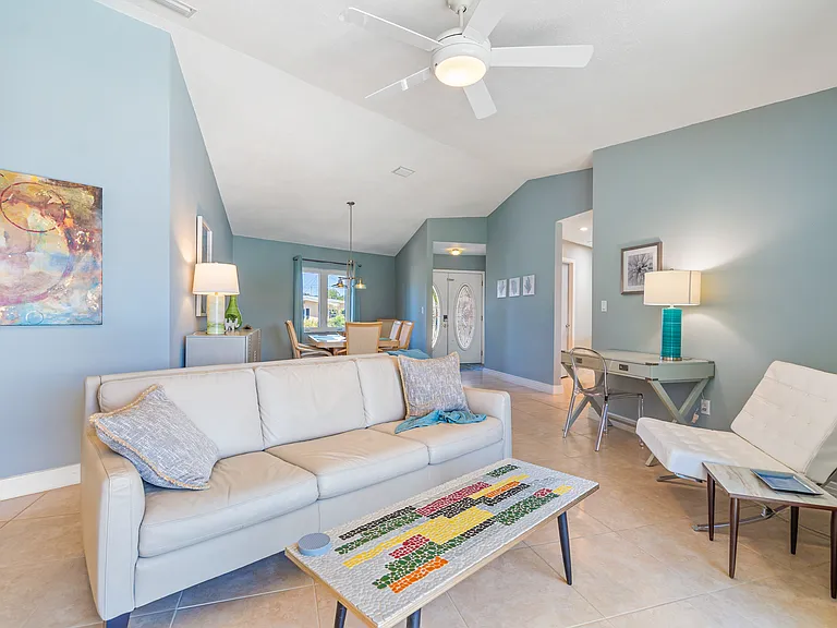 2316 S Shore Dr SE — Photo 11