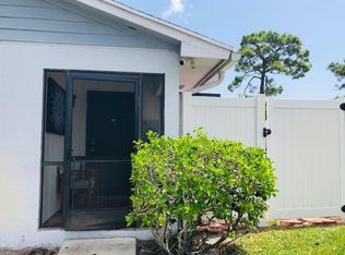 4423 NE Walden Cir, Lake Worth, FL 33463