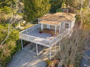 8546 Burke Ave N, Seattle, WA 98103