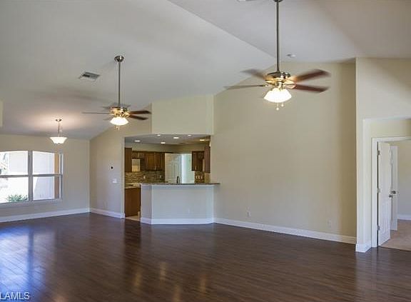 4th image of 1310 Henry Ave