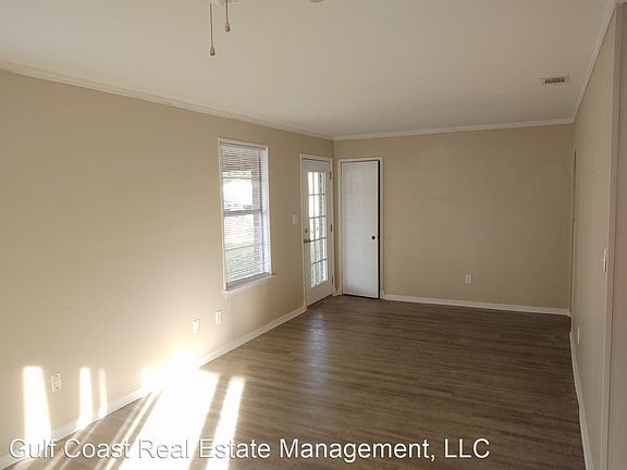 3rd image of 8261 El Dorado Dr