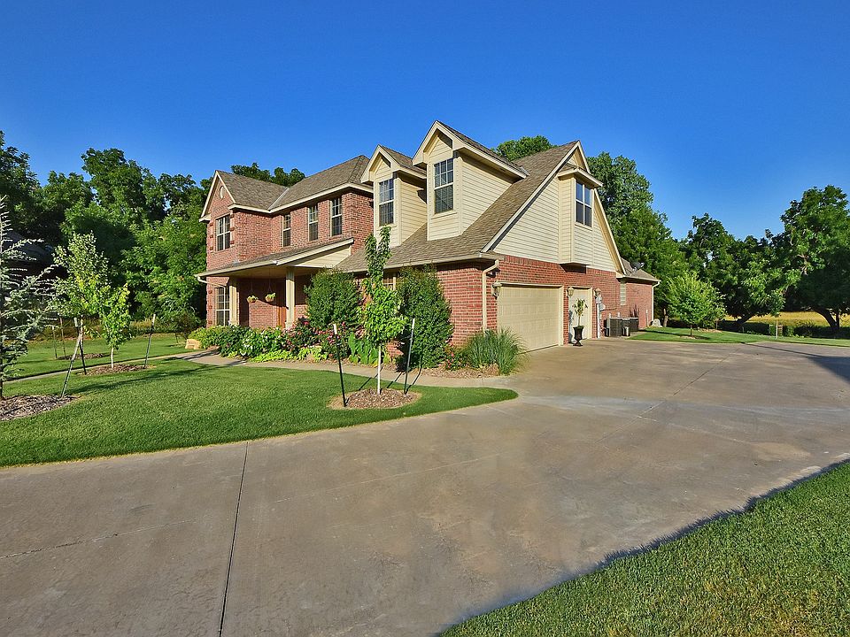 1st image of 6276 Stone Hill Dr