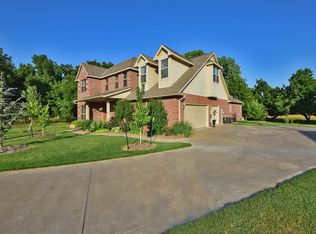 6276 Stone Hill Dr, Edmond, OK 73034