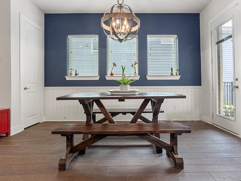1825 Oak Trail Dr — Photo 13