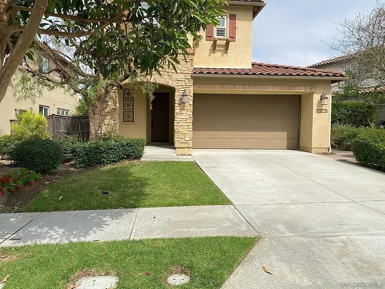 7422 Sitio Montilla — Photo 2