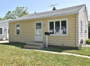 2936 S 69th St, Milwaukee, WI 53219