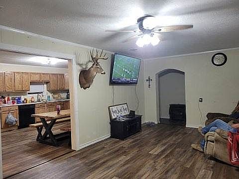 2nd image of 113 Whisenhunt Dr
