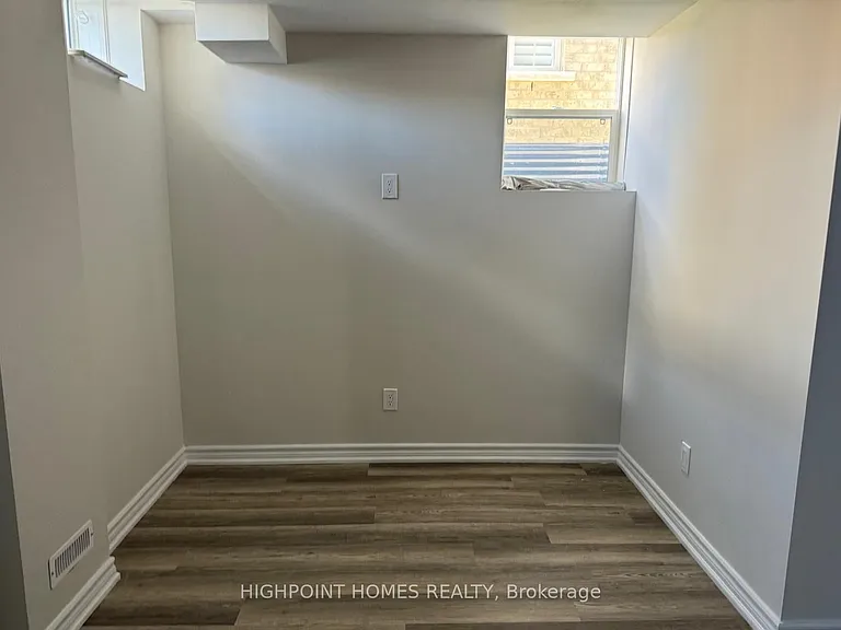 28 Northern Breeze Cres — Photo 13