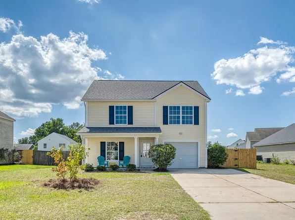 406 Lakewind Dr, Moncks Corner, SC 29461