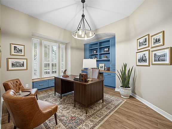 5th image of 14003 Southern Spring Ln