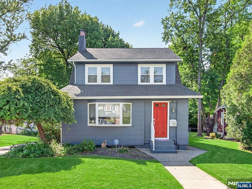 1st image of 1134 Julia St
