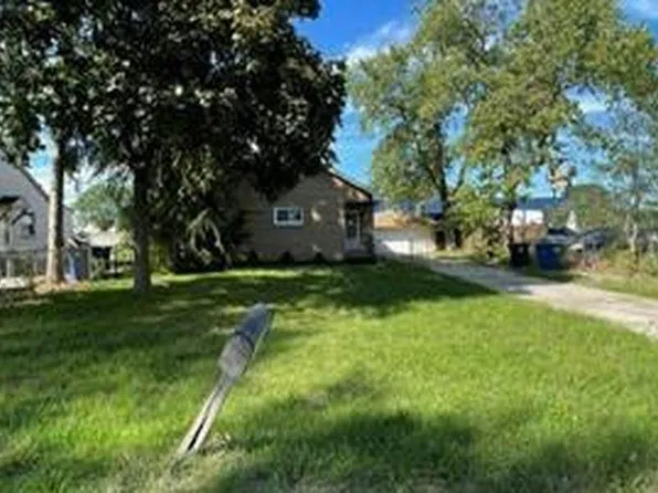 35234 Webster St, Westland, MI 48185