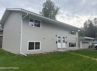 5559 Penn Cir, Anchorage, AK 99504