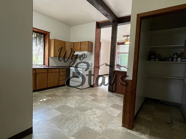 409 S Brooks St #1 — Photo 9