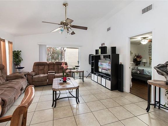 4th image of 9935 Dean Cove Ln