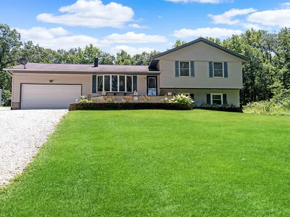 18253 E Dorchester Estate Rd, Havana, IL 62644