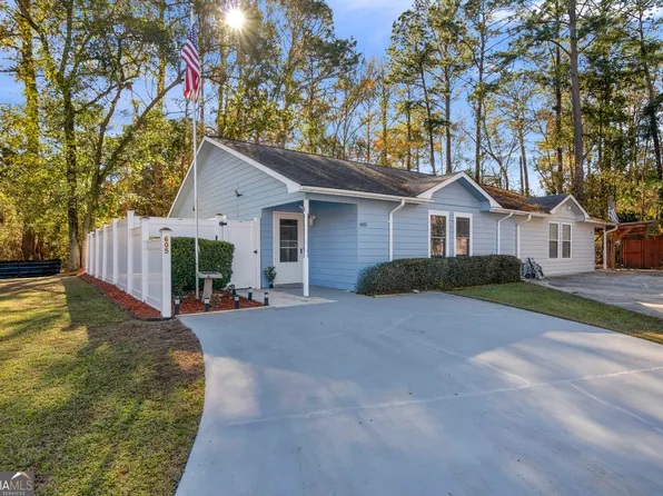 605 Palmetto Trce, Hinesville, GA 31313