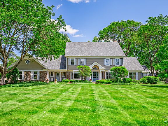 2nd image of 9 Blanchard Cir
