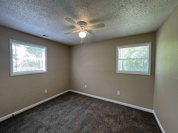 3rd image of 3437 Rochester Rd