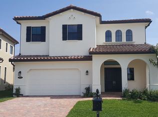 9067 Grand Prix Ln, Boynton Beach, FL 33472
