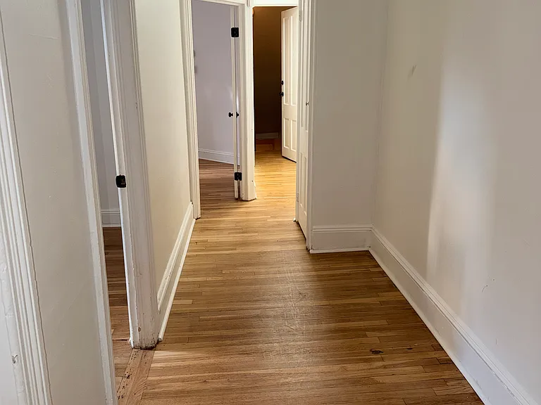 279 Spring St #2 — Photo 3
