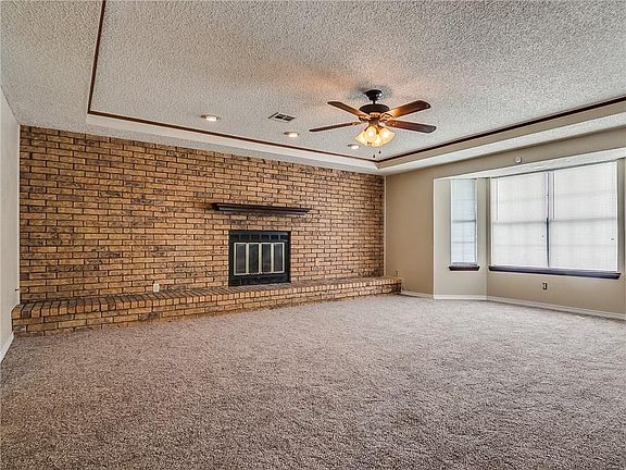 4th image of 4700 Tate Dr