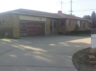 1585 96th Ave, Zeeland, MI 49464