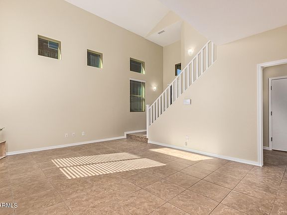 5th image of 20211 W DESERT BLOOM Street
