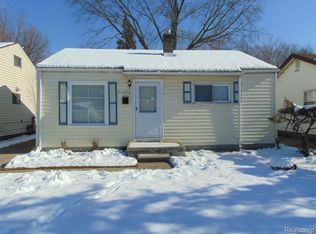 21076 Atlantic Ave, Warren, MI 48091