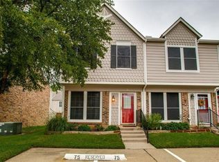 75 Winchester Dr, Euless, TX 76039