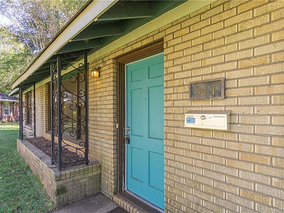 2nd image of 311 Elmwood Cir