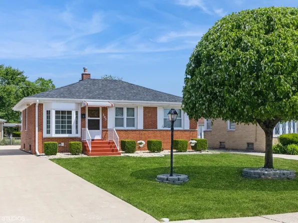 205 W 29th Pl, South Chicago Heights, IL 60411
