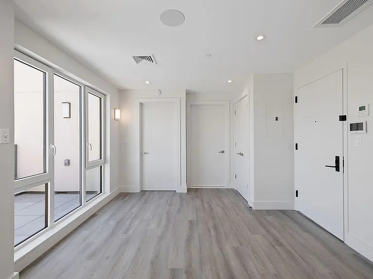 2605 Snyder Ave #7C — Photo 6