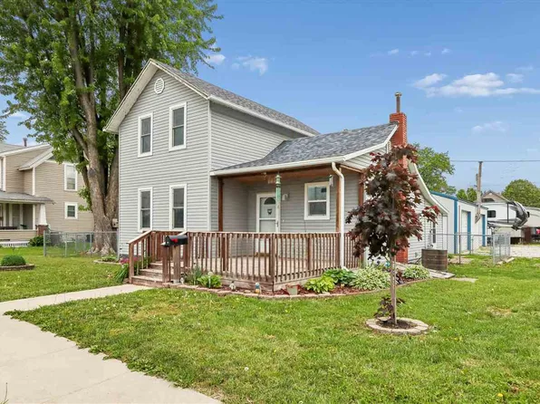 222 E 5th St, Washington, IA 52353