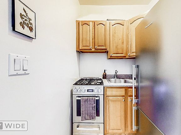 3rd image of 326 Columbus Ave APT 6E