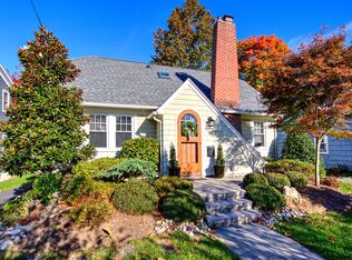 42 Poplar Ave, Fair Haven, NJ 07704