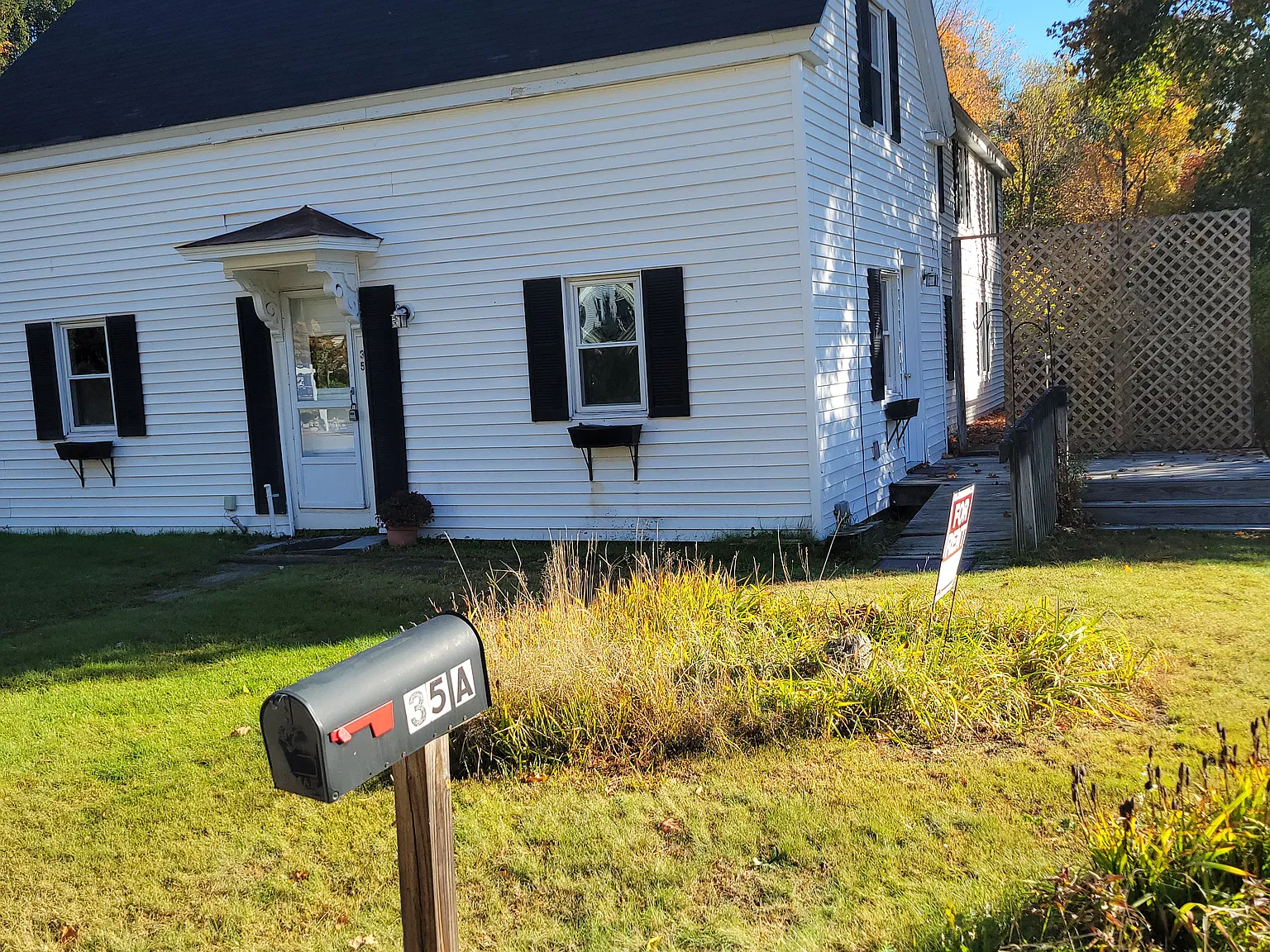 2 bed, 900 sqft, $1,600 — Photo 1