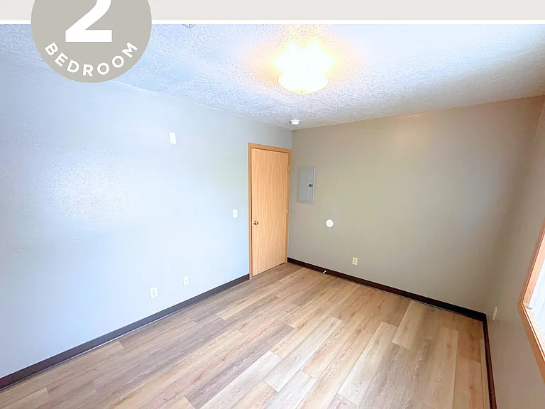 100 12th St SW #100 — Photo 6
