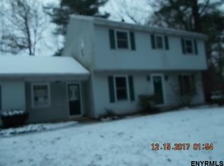 74 Longwood Dr, Clifton Park, NY 12065