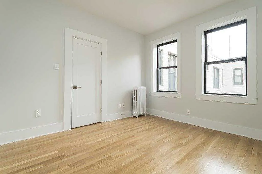 3 bed, $3,200 — Photo 3